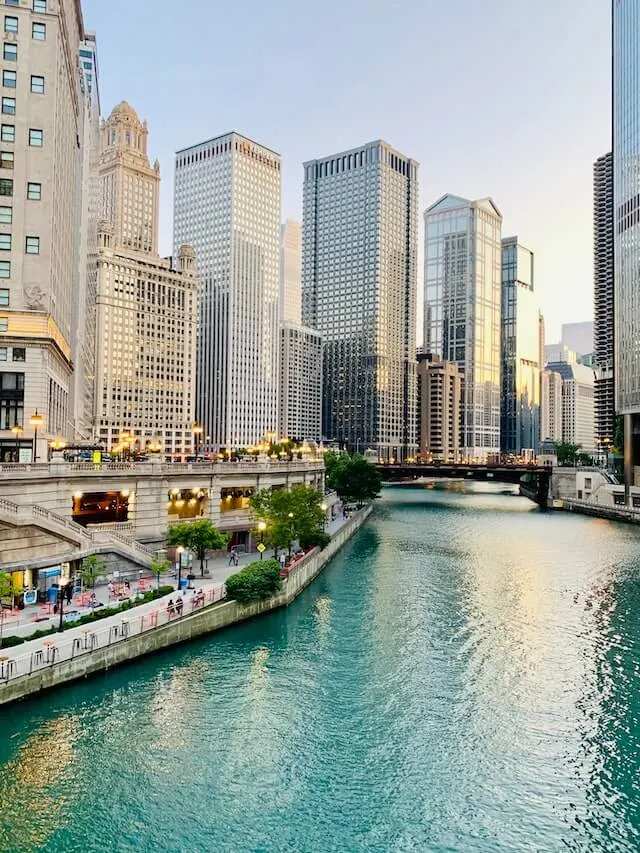 Chicago Riverwalk surrounded by skyscrapers