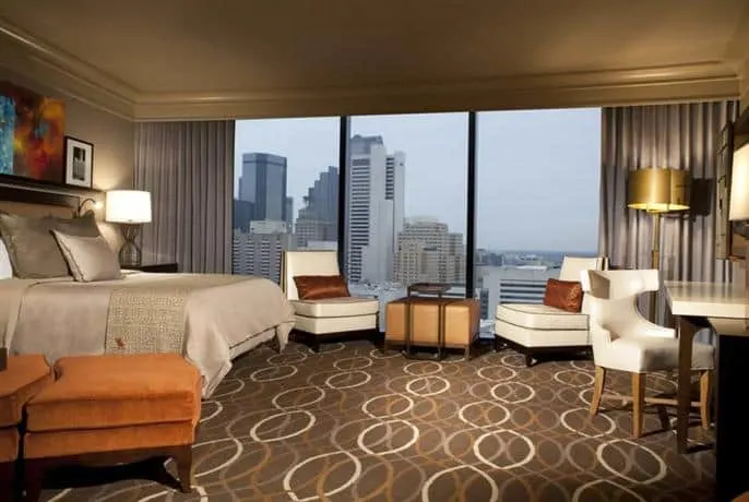 Where to Stay in Dallas - Omni Dallas 
