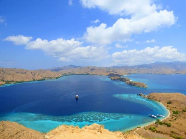 Plan a Trip to Komodo Island: Things To Do, Stay & Eat! [2024 Guide]