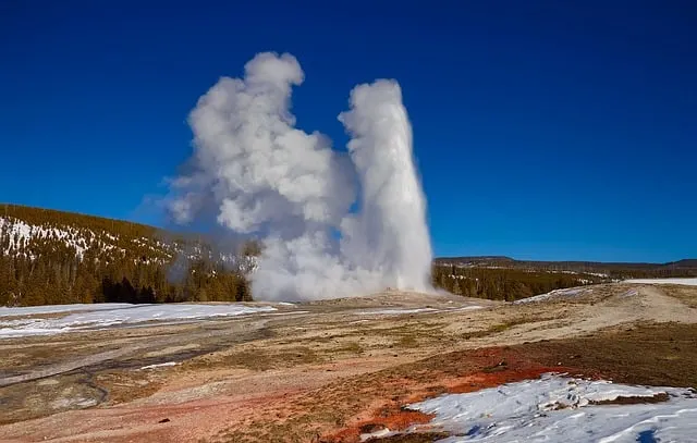 Old Faithful Geyser Yellowstone