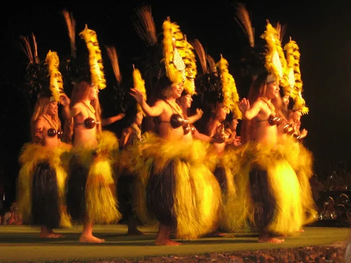 Things to do on the Big Island - Visit a Hawaiian Luau