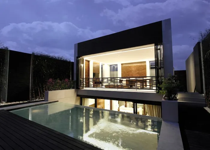 Waterfall Villa @ eqUILIBRIA