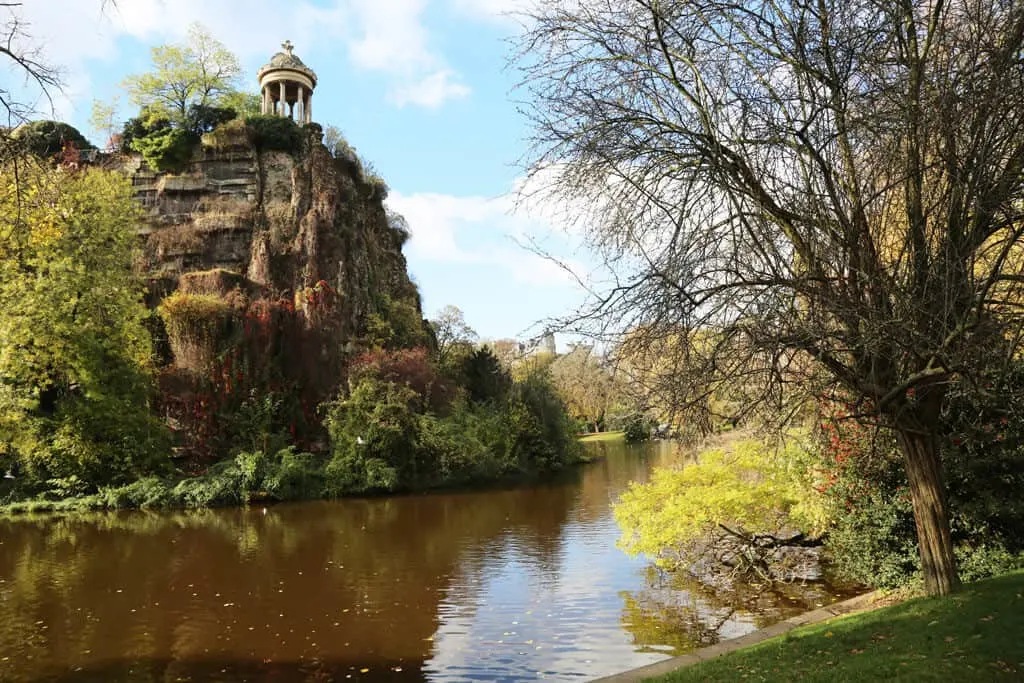 Stroll the parks in paris