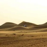 4WD crossing the Dubai desert