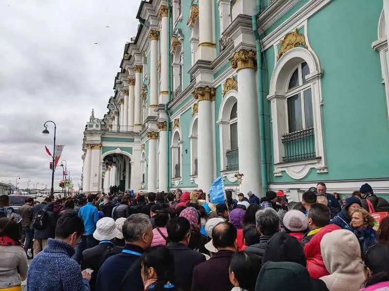 The Queue to get into the State Hermitage Museum at 10am