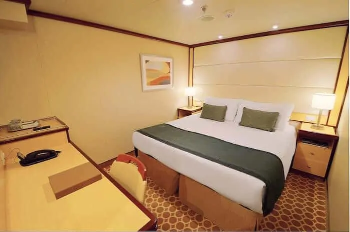 Royal/Regal Princess Virtual Tour: Staterooms, Dining and Facilities