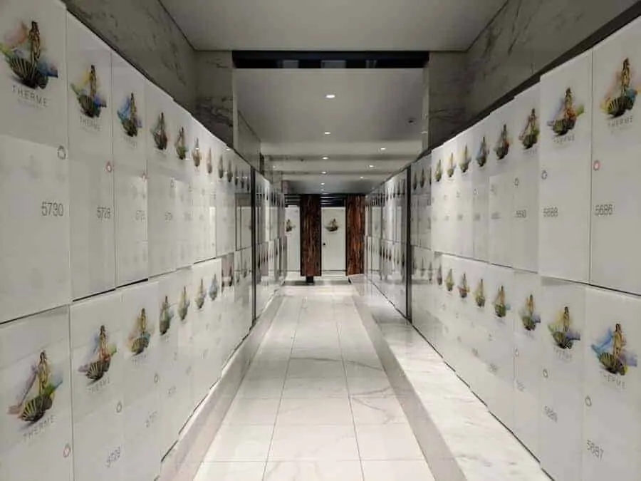 Locker Facilities at Therme Bucharest