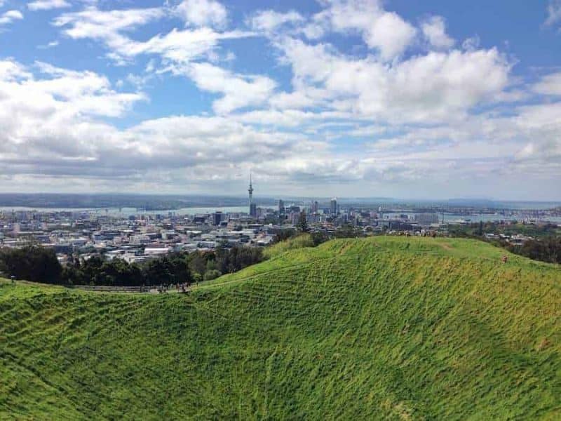 Ultimate Auckland Travel Guide: Things to Do, Where to Stay & What to Eat!