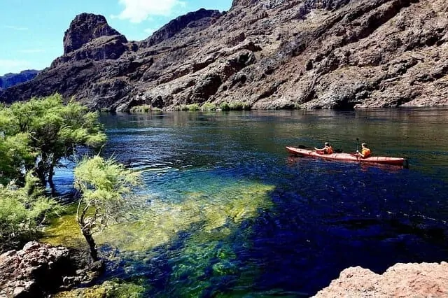 Black Canyon Kayaking Tour from Las Vegas