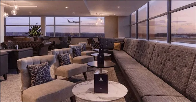 No 1 Lounge Gatwick South