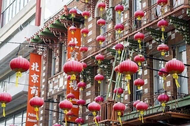Red Chinese lanterns haging outside a building in San Francisco's Chinatown