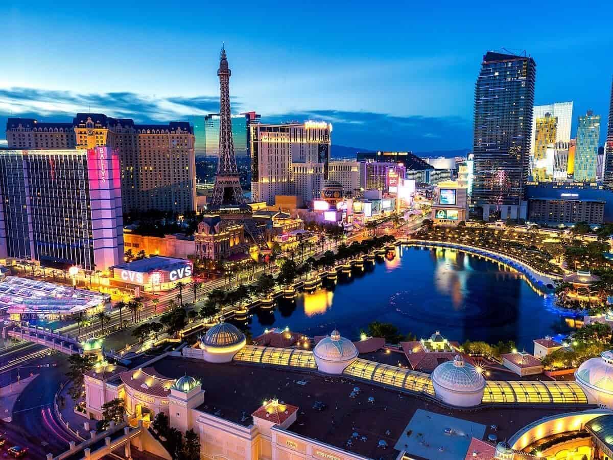 Restaurants, Hotels & Things to Do on the Las Vegas Strip