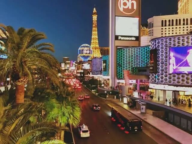 10 Things You Should Know Before Your First Trip To Las Vegas