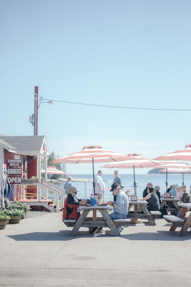 Lobster Roll Shack with outdoor seating