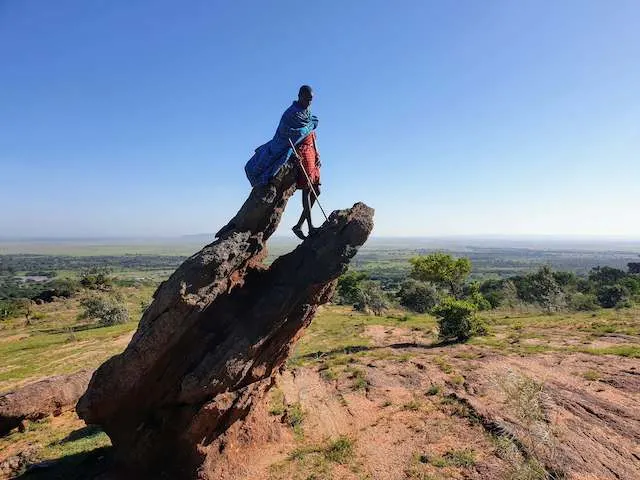 Maasai Warrior (c) MakeTimeToSeeTheWorld