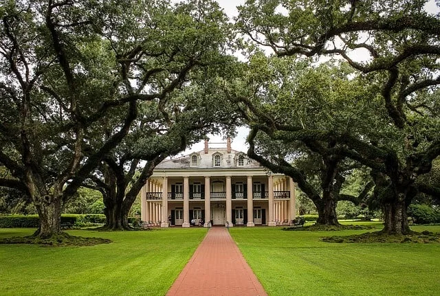 Things to do in New Orleans - Oak Alley Plantation