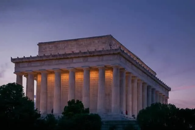 Lincoln Memorial at Night