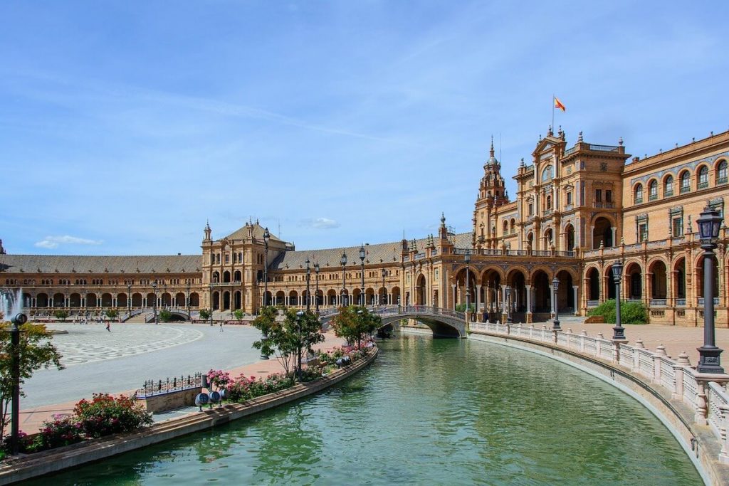 Travel tips for spain