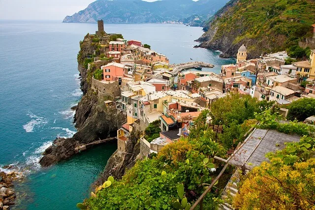 Peninsula of colourful houses in Vernazza, Cinque Terre Italy