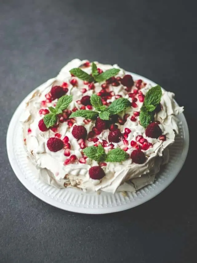 Berry topped Pavlova