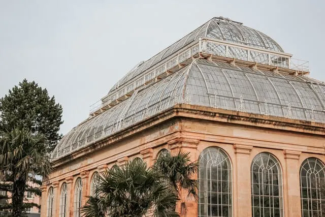 Royal Botanic Gardens Edinburgh, Arboretum Place with domes glass roof