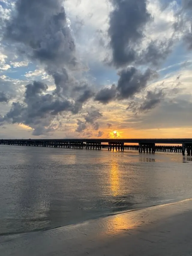 Fernandina Beach with long pier in the background on Amelia Island