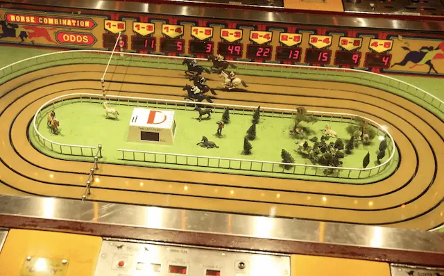 Mechanical horse race, the Sigma Derby at The D Casino
