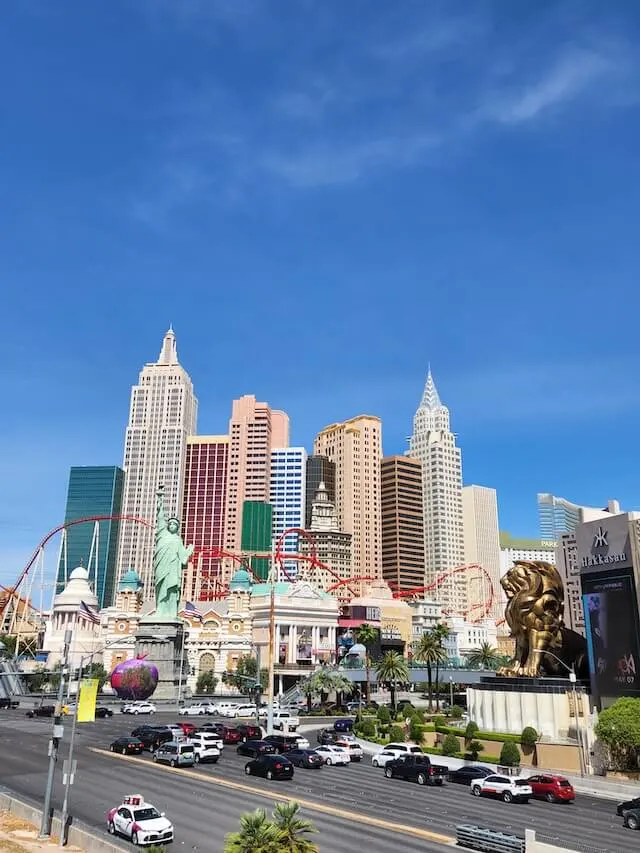 Las Vegas Strip Sunset Intense Contrast Neon Glowing Scene HD 