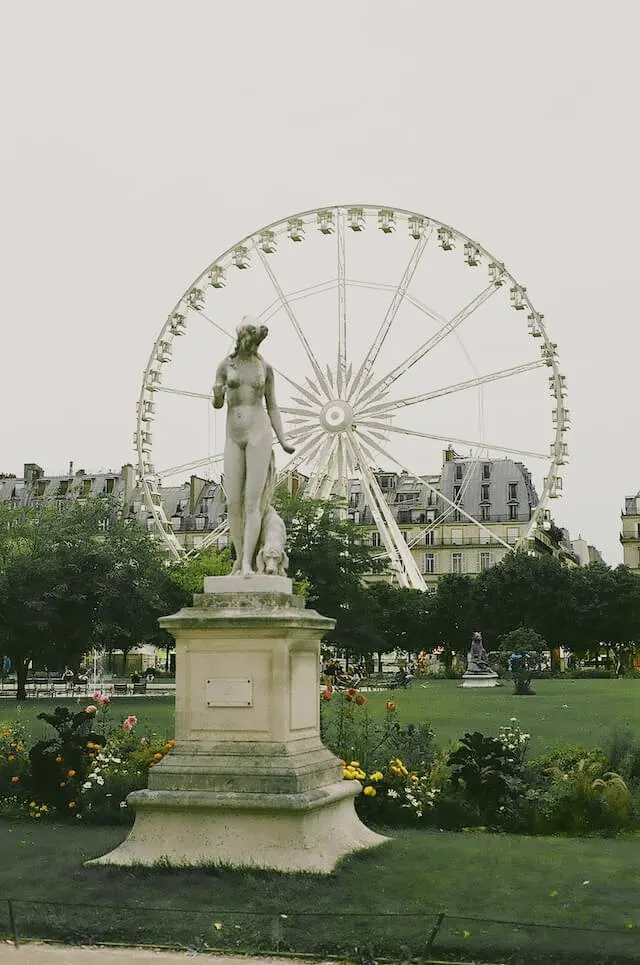 Statue and Ferris Wheel in Jardin de Tuileries